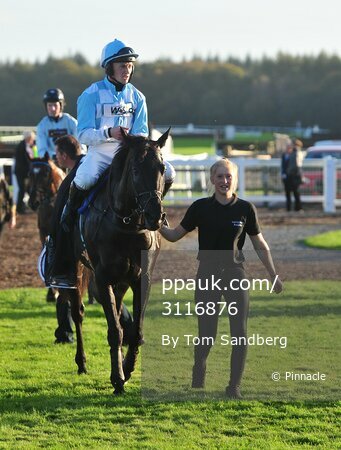 Exeter Races, Exeter, UK - 12 Oct 2017